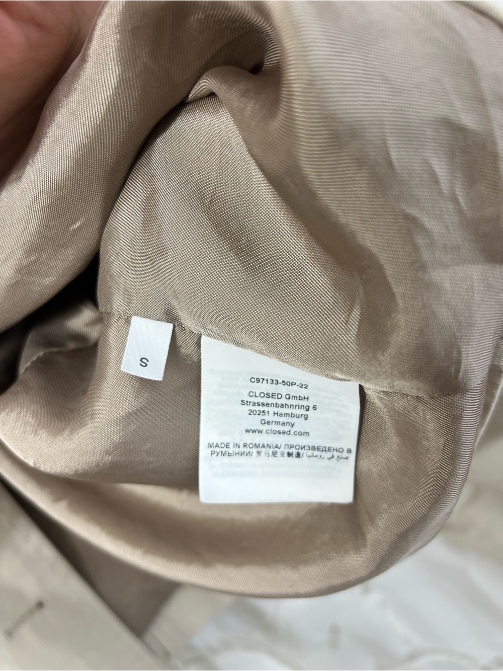 Closed Cropped Trench Jacket Limestone Beige Size Small - Picture 13 of 15